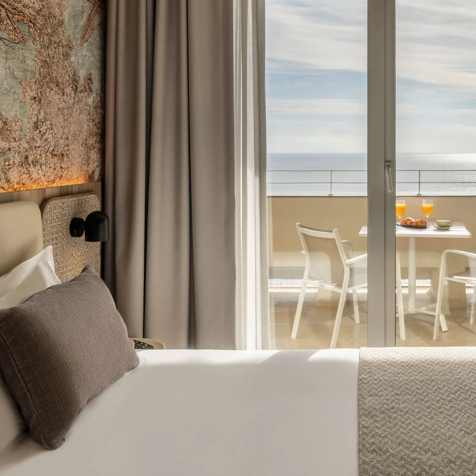 HOTEL ILUNION ABANDO