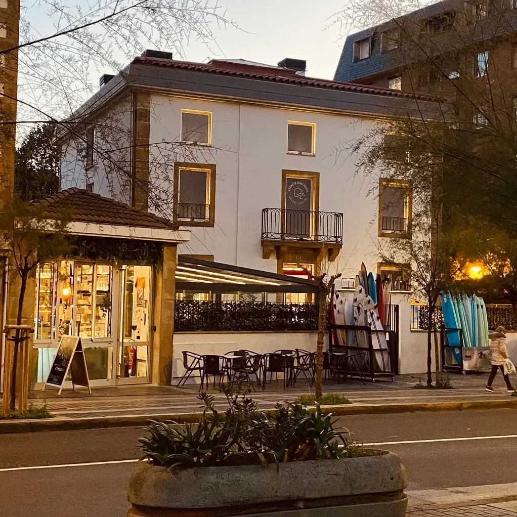 ZARAUTZ_SURFHOUSE