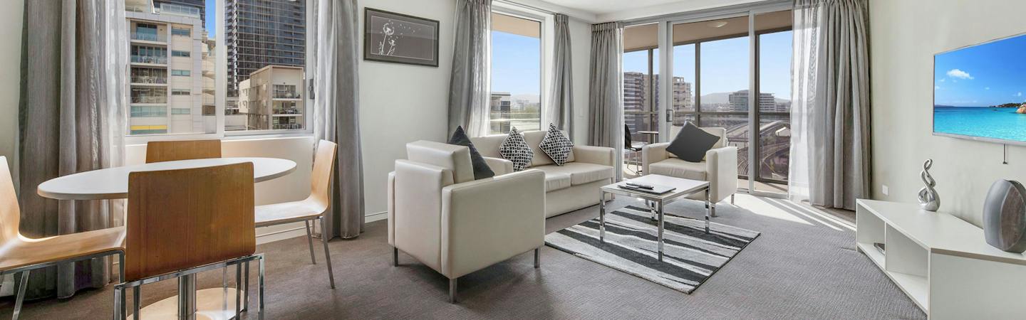 CAPIPON APARTMENTS