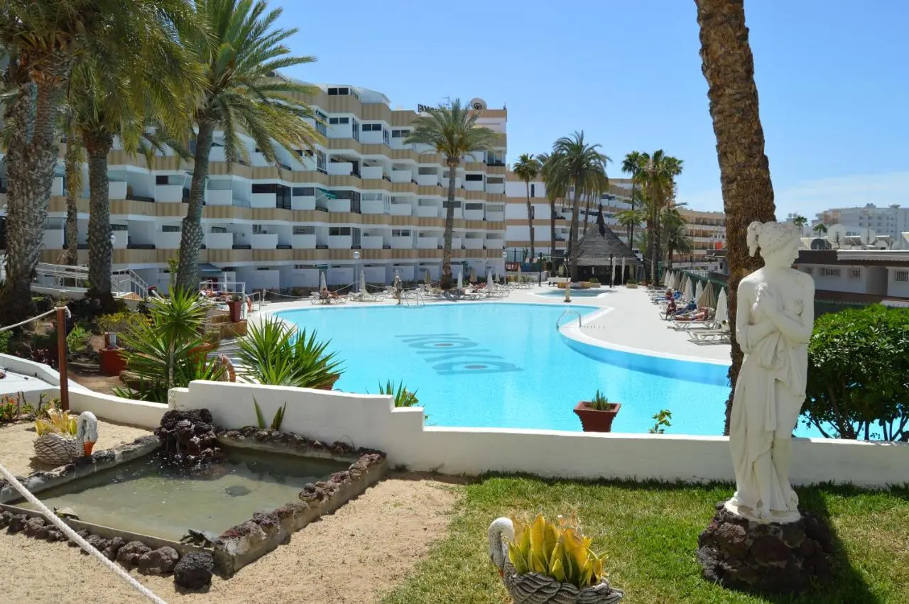 APARTAMENTOS OKA