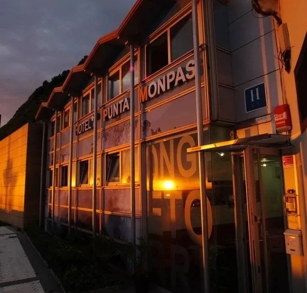 PUNTA MONPAS