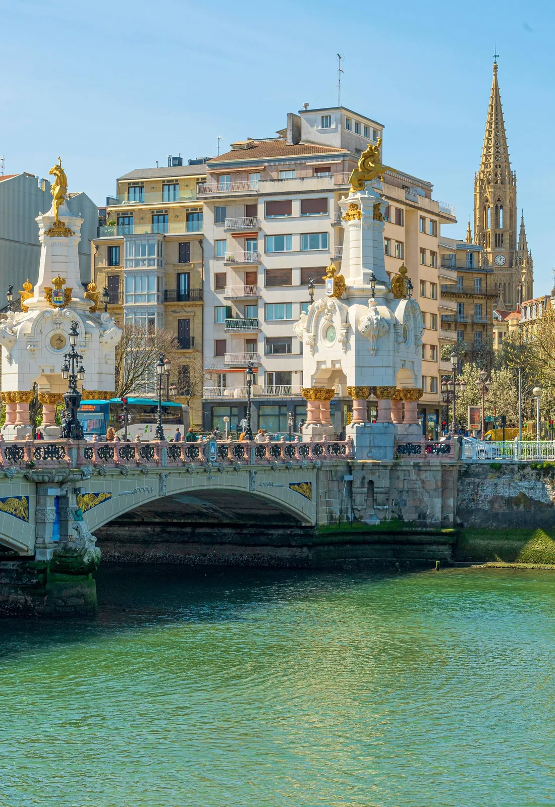 DOWNTOWN RIVER en Donostia / San Sebastián — exterior (13 de 14)