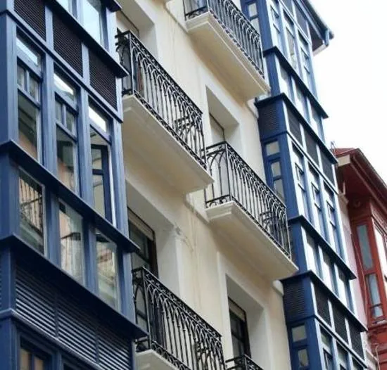 CASUAL SERANTES en Bilbao — exterior (14 de 15)