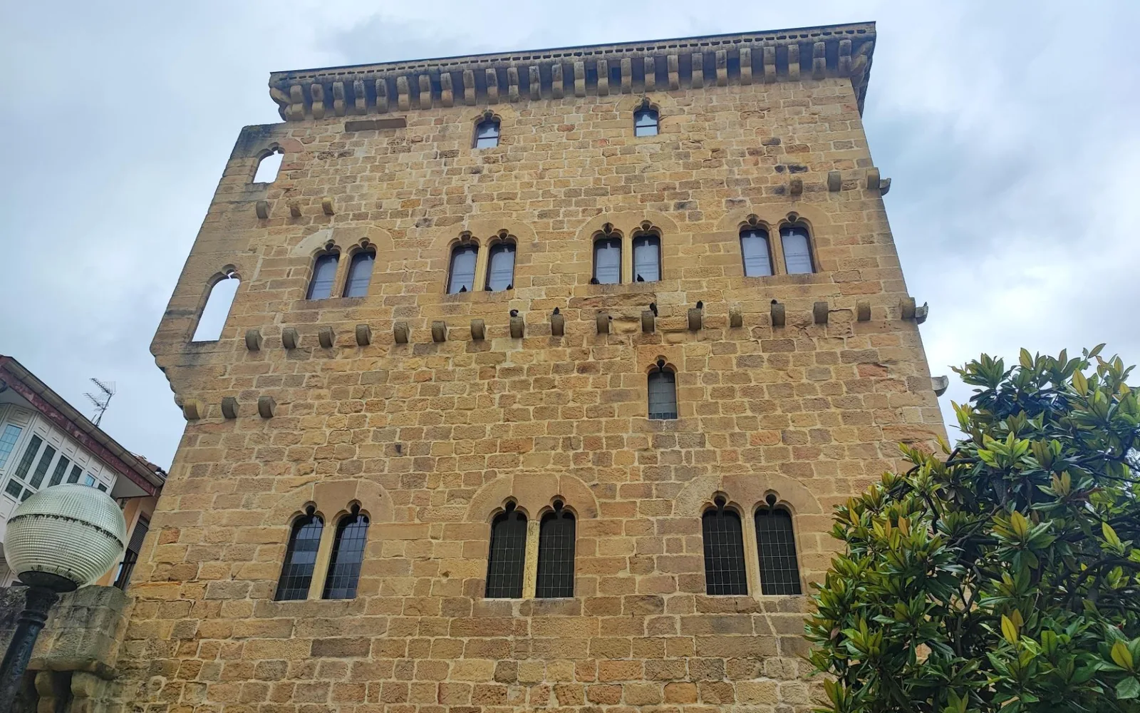 Torre Luzea