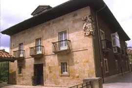 Palacio de Arratabe (actual ayuntamiento)