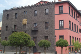 Torre de Idiakez (Etxe Beltz)