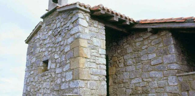 Ermita de San Miguel de Ereñozar