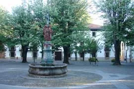 Plaza de Santa Marina