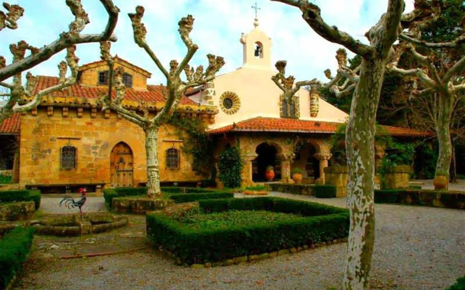 Santiago Etxea