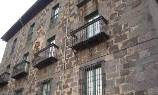 Casa-Torre de Unzueta en Eibar — oficial (1 de 2)