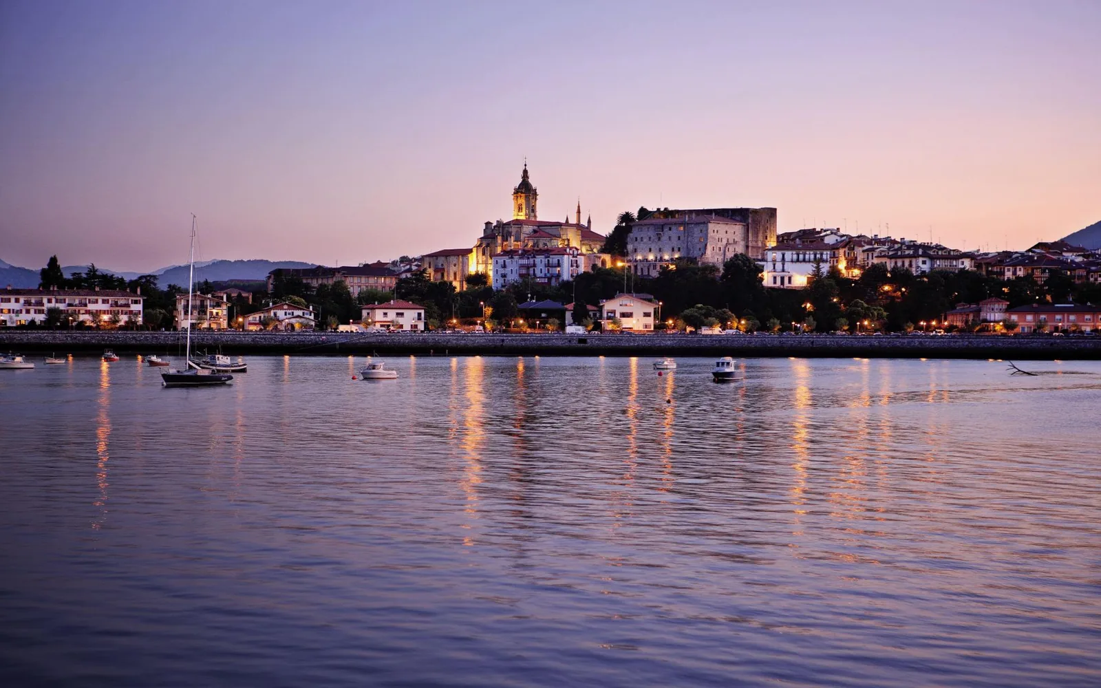 Bahía de Txingudi y Hondarribia