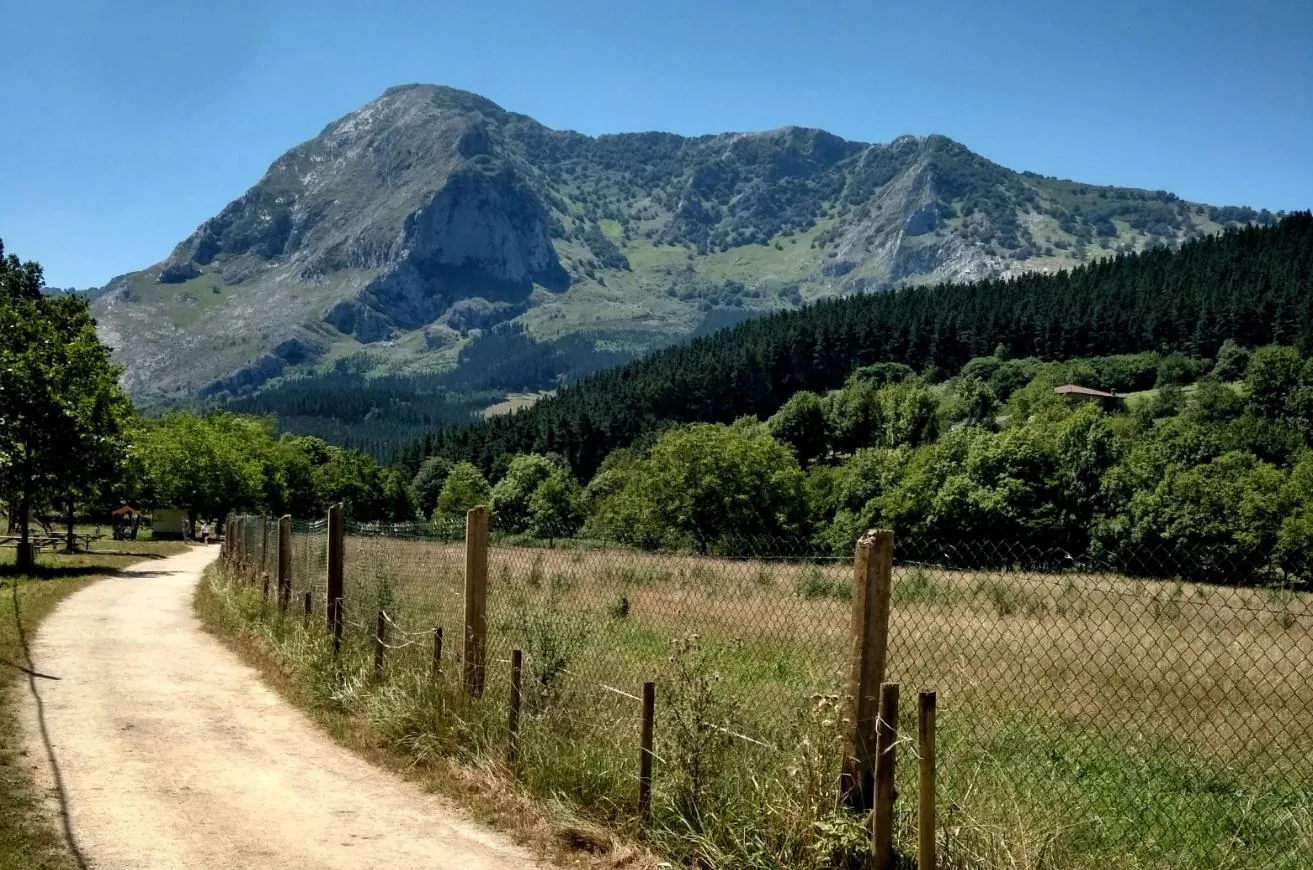 Elorrio y la vía verde de Arrazola