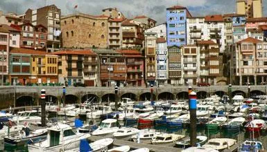 Gernika, Bermeo y Bakio en Gernika-Lumo — oficial (3 de 7)
