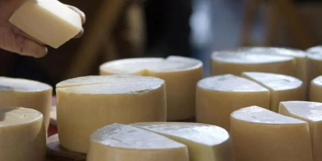 Arabako Lautada productores locales y artesanos 1 día en Agurain/Salvatierra — oficial (2 de 2)