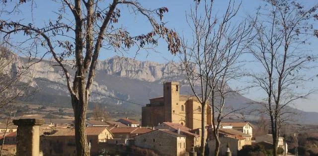 Miradores y paisajes infinitos en la Rioja Alavesa