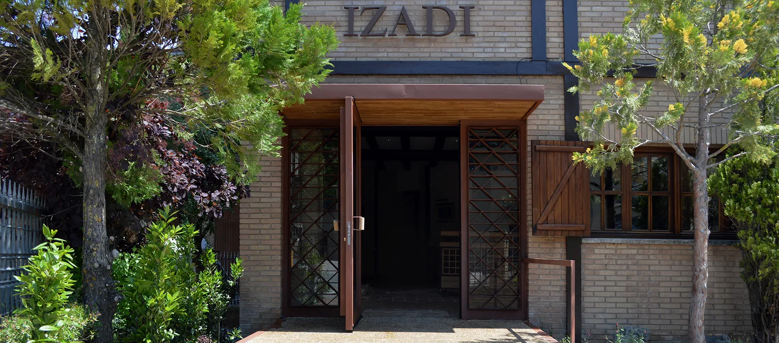 Izadi