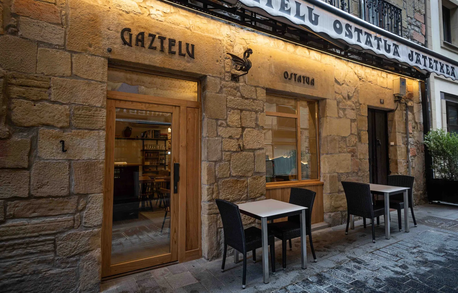 Gaztelu Ostatua