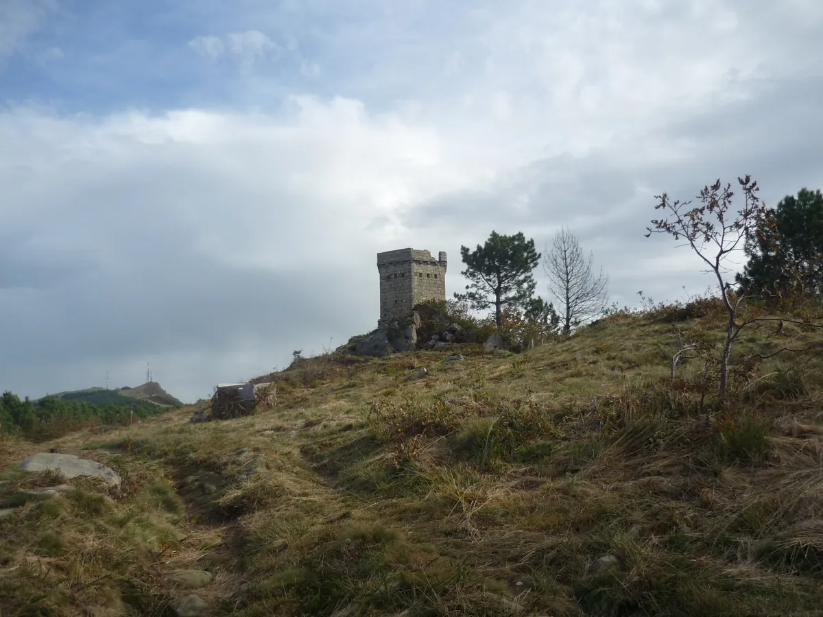 Torres de Jaizkibel I