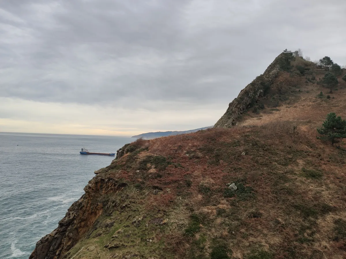 Gorri 2