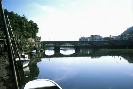 Puente de Deba