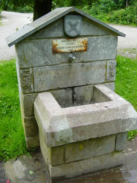 Fuente de Usartza