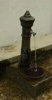 Fuente de Bedoña