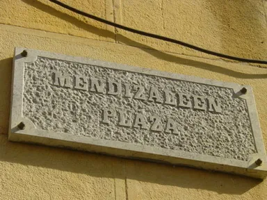 Plaza del Montañismo de Elgeta